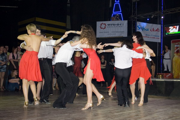 Latinaclub (�������)