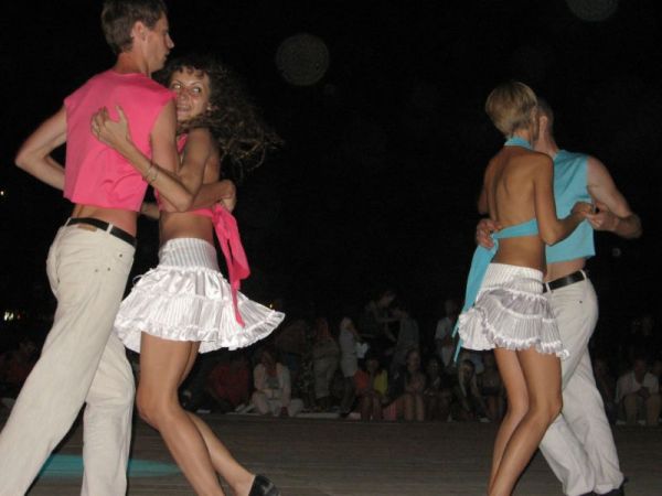������� ��������: Ninos de la Salsa + Latina Club